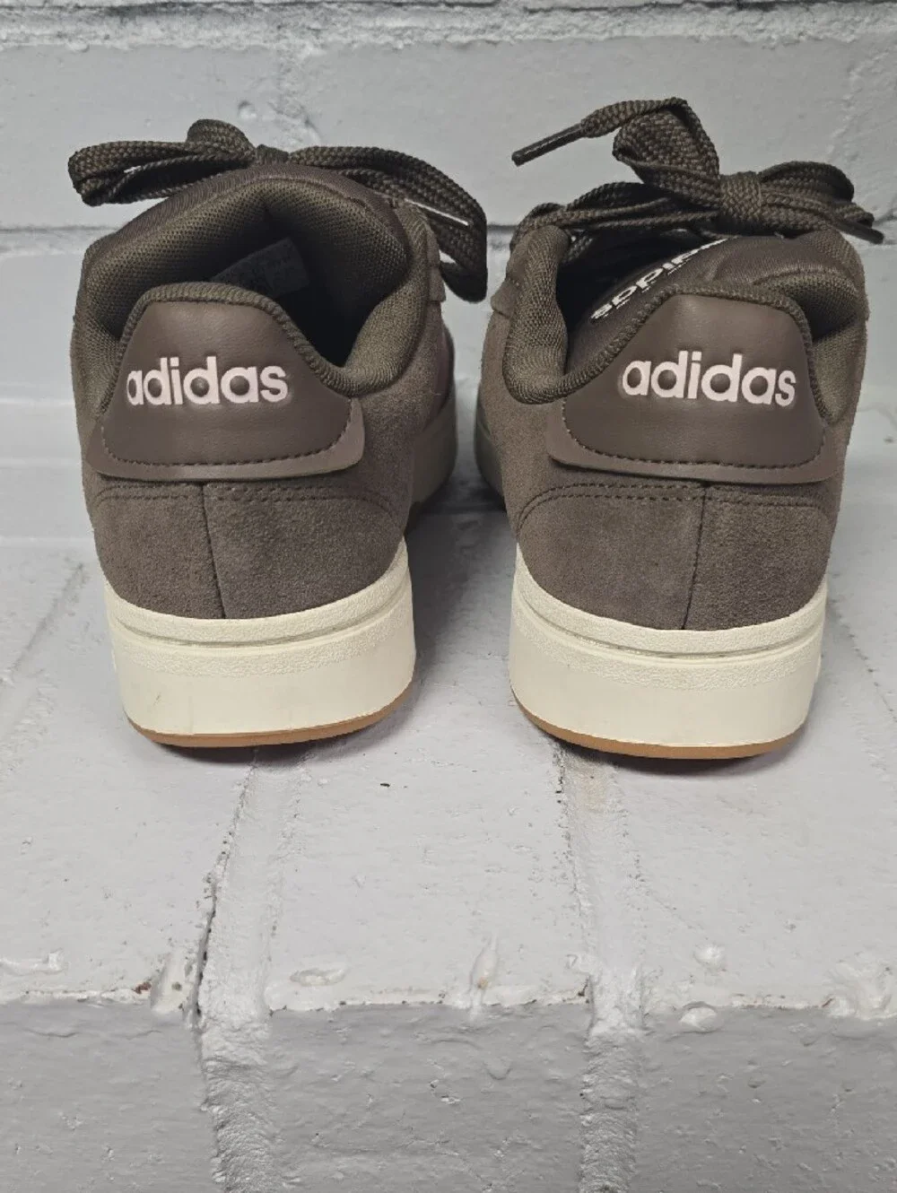 adidas classic low